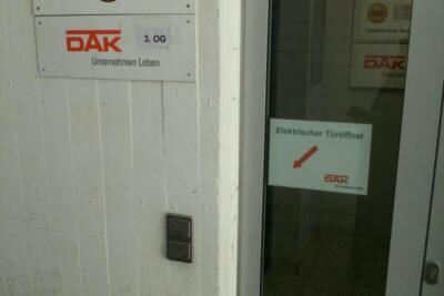 DAK Stuttgart Telefonnummer, Adresse und Öffnungszeiten